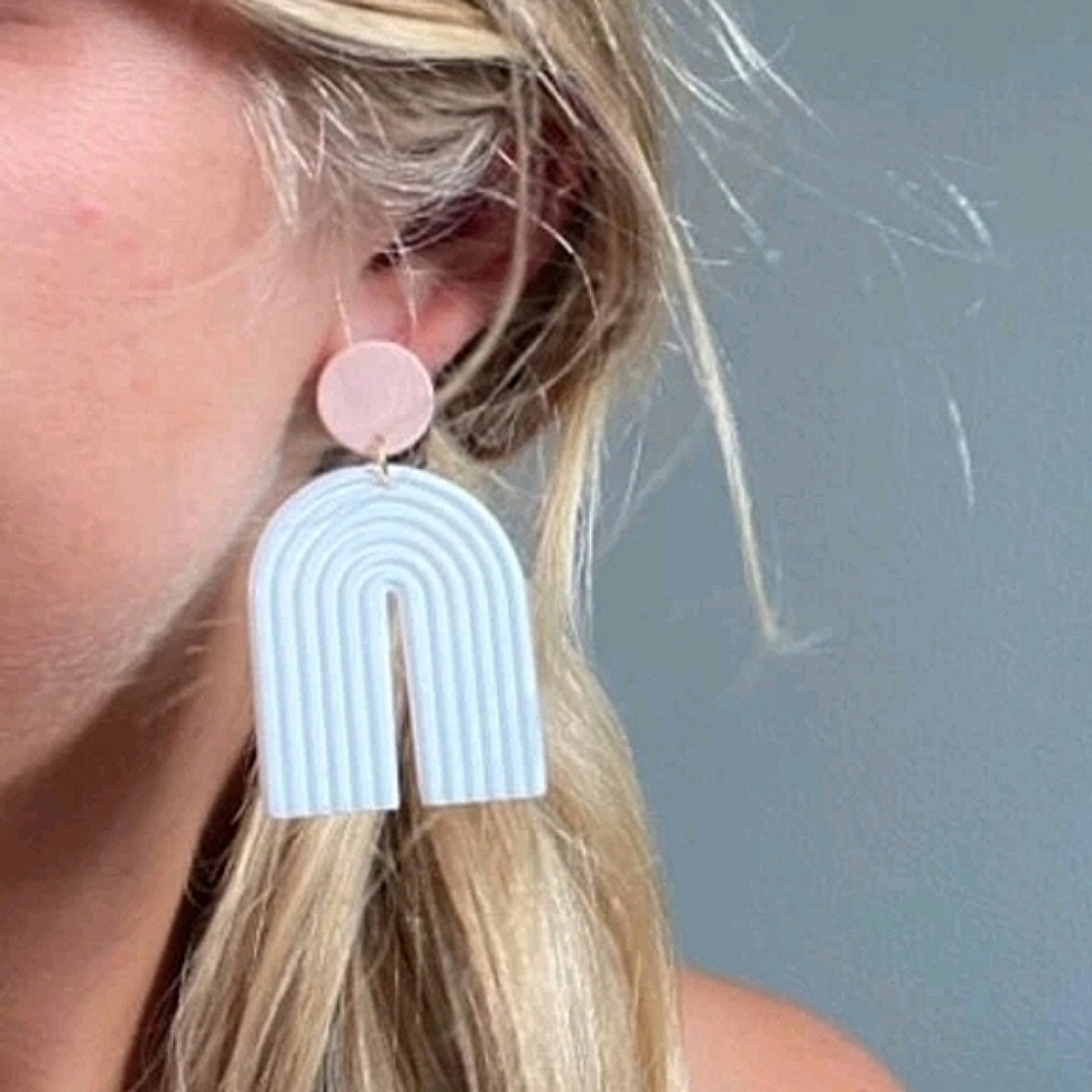 Boho white statement earrings U‑Shaped oversized Resin artsy 💖 2/$30